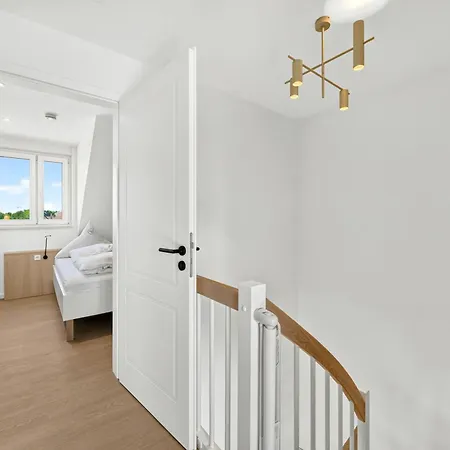 Grachtennest 1 *