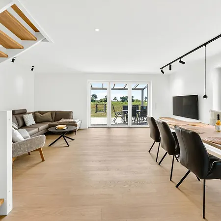 Grachtennest 1 *
